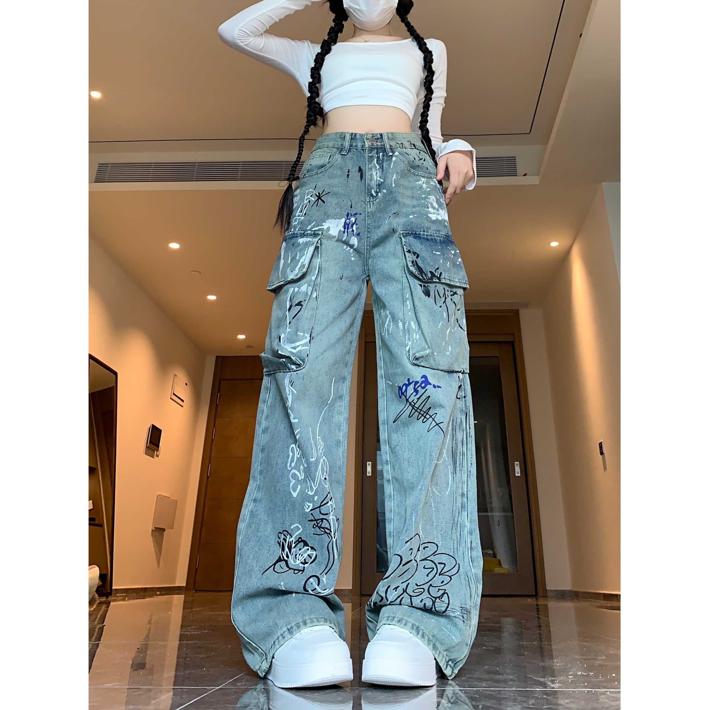 四季款涂鸦工装牛仔裤女显瘦气质休闲复古街头原宿印花，女装牛仔裤，电商A306A