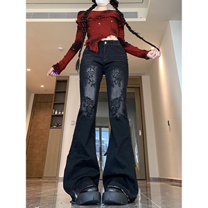 四季20254新款欧美植物印花洗水低腰显瘦喇叭牛仔裤潮图片