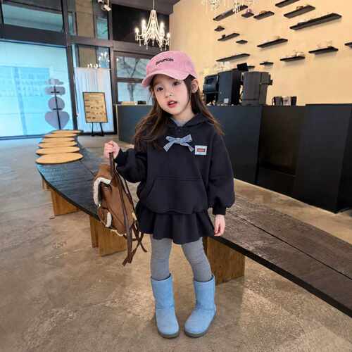 儿童套装2026新款春秋女童连帽