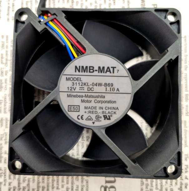 3112KL-04W-B69 DC 12V 1.10A 80*80*32mm 8厘米散热风扇