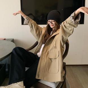 连帽大B157FN88袋口风衣外 龄减百搭舒适提升品质工装 年秋装 春新款