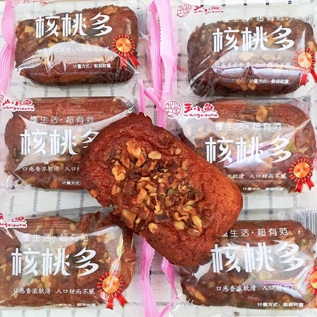 王小鱼1000g老北京面包核桃枣糕