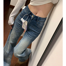 美式浅蓝色不贴腿微喇牛仔裤女秋季2026新款高腰垂感小个子直筒裤