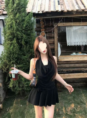 暗夜精灵黑色性感假两件蕾丝连衣裙女纯欲挂脖裙子