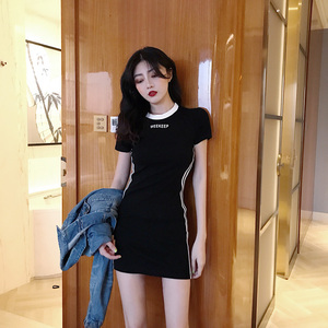春夏修身显瘦气质纯欲风性感包臀连衣裙紧身内搭打底裙女时尚简约