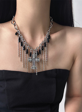 复古黑色水滴流苏十字架锁骨链