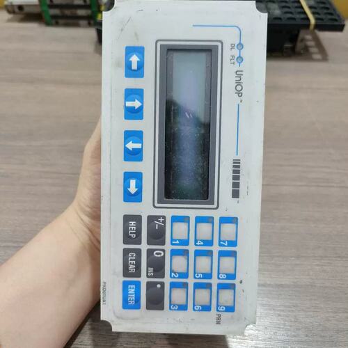 议价UNIOP屏MD03R-02 实物拍摄