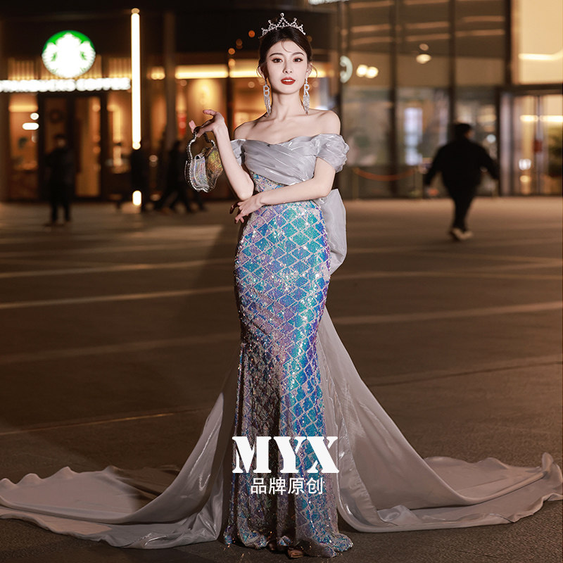 高定晚礼服女秋冬季高级感轻婚纱拖尾宴会轻奢亮片高端年会连衣裙