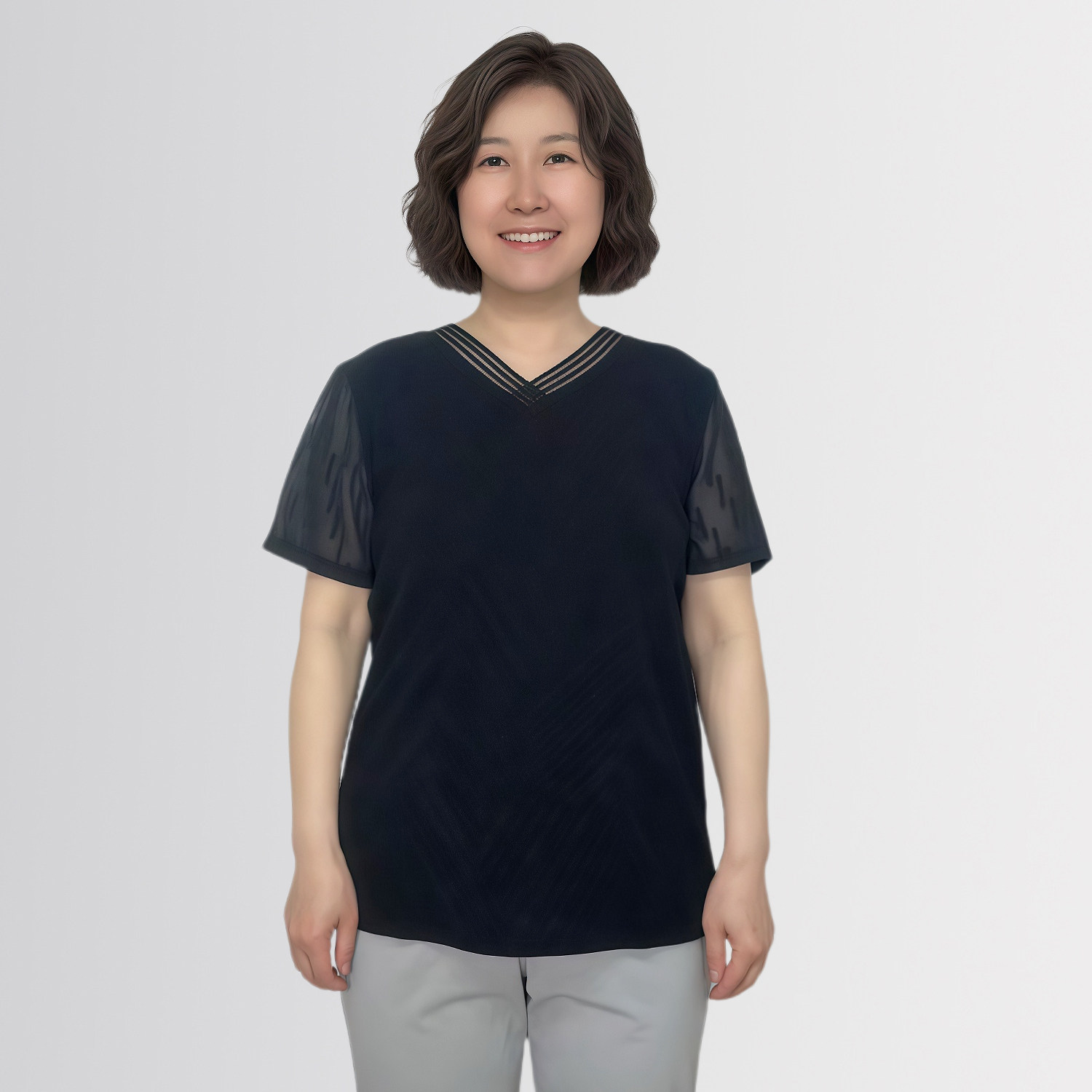 中老年宽松弹力V领短袖T恤女2025夏季新款韩国代购黑上衣妈妈小衫