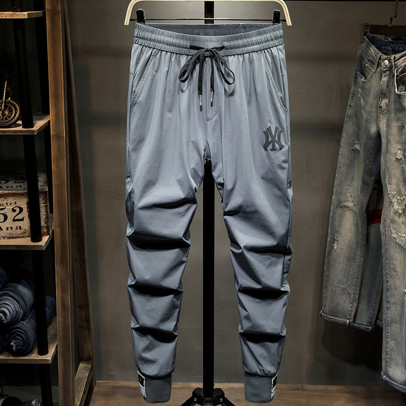 夏季冰丝潮牌休闲裤男薄款束脚运动裤子男韩版潮流九分速干百搭裤