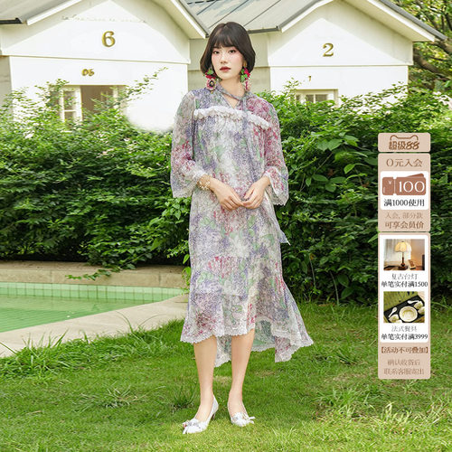 朝峰春款碎花收腰显瘦连衣裙