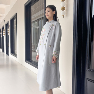 CHARFEN冬季新款时尚宽松刺绣钉珠双面呢大衣女FJF5F615-6122V