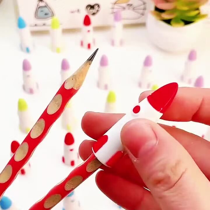 小学生HB铅笔帽软胶硅胶礼品卡通小火箭铅笔盖延长器铅笔保护套