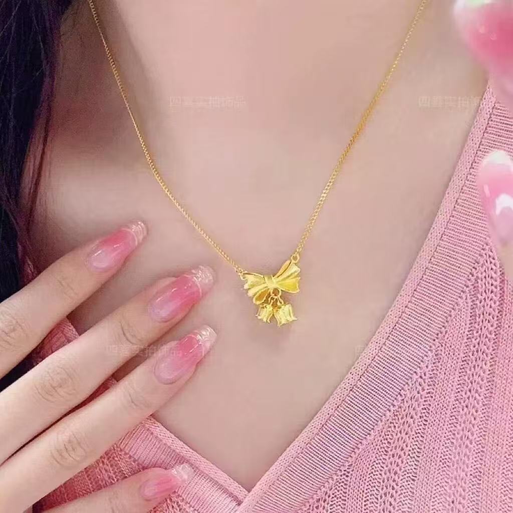 气质小众在逃公主蝴蝶结铃兰花项链女锁骨链精致轻奢情人节礼物