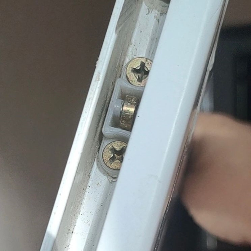 移窗铝合金纱窗滑轮纱窗轮子推拉窗小滑轮垫块门窗平移塑钢窗防蚊