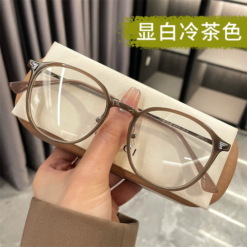 时尚潮搭冷茶色镜框可配防蓝光