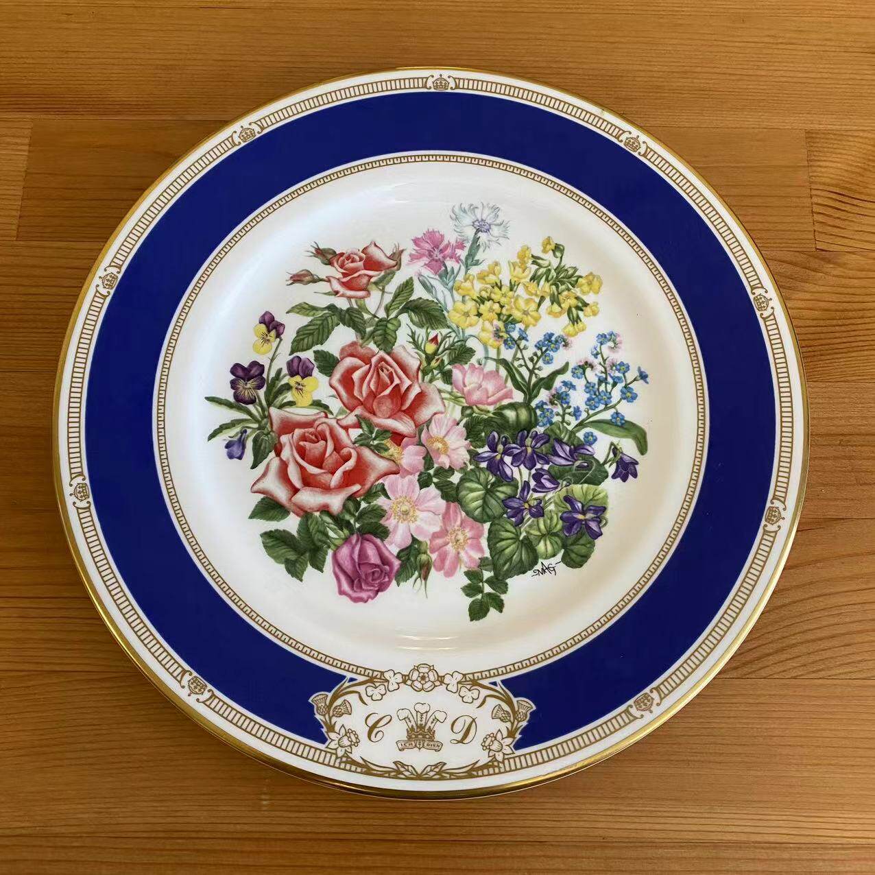 Royal Doulton 皇家道尔顿 1981年英国皇家婚礼花卉收藏盘 纪念碟