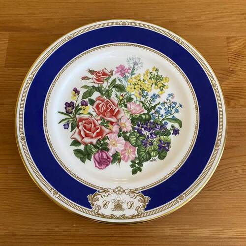 Royal Doulton 皇家道尔顿 1981年英国皇家婚礼花卉收藏盘 纪念碟