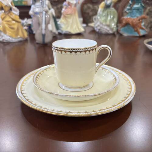 Minton 明顿 早期英国 19世纪珐琅珠装饰古董收藏咖啡杯 孤品茶杯