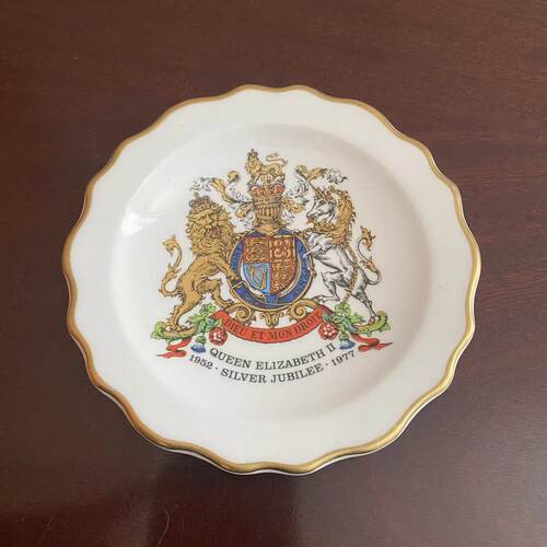 Royal Stafford 英国皇家 1977年女王银禧限量收藏碟 描金纪念盘