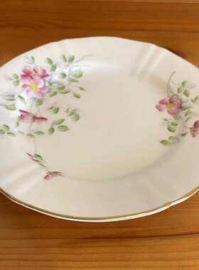 Royal Worcester 皇家伍斯特 1932年手绘甜品碟 英国收藏古董瓷盘