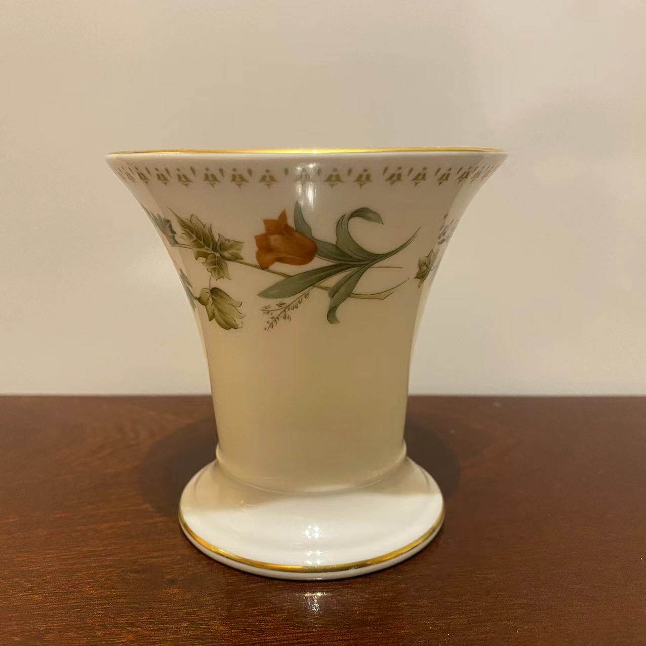 wedgwood 韦奇伍德 mirabelle 英国骨瓷宽口小花瓶 阔口描金花瓶