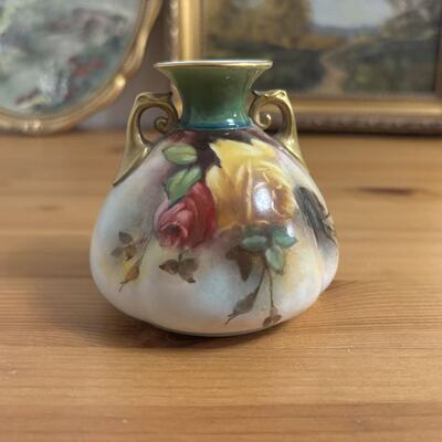 Royal Worcester皇家伍斯特 1905年哈德利玫瑰重鎏金手绘双耳花瓶