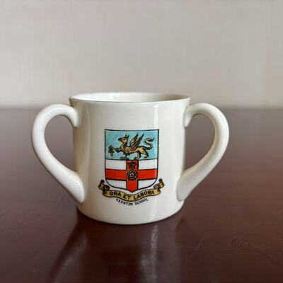 W.H.GOSS 高斯 英国古董纹章模型 taunton 收藏盾徽三耳杯小瓷器