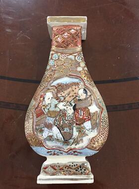 Satsuma 日本萨摩烧 人物手绘开窗方口扁花瓶 陶瓷描金瓷瓶摆件