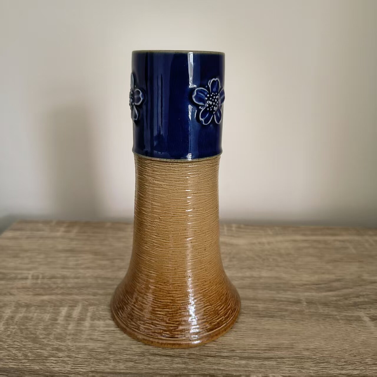 Royal Doulton 皇家道尔顿 1922年产 Lambeth 兰贝斯陶瓷手工花瓶