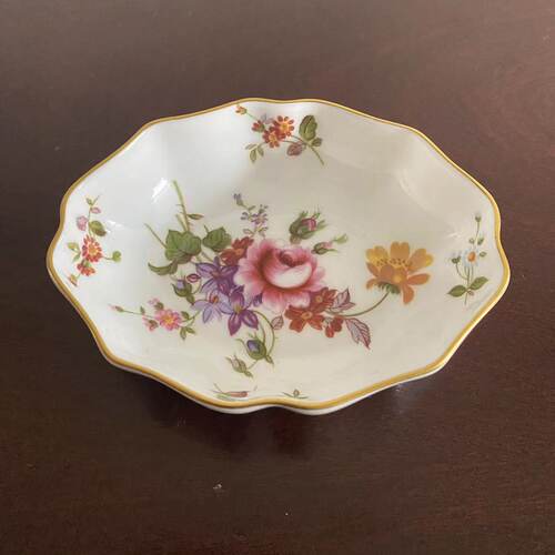 Royal Crown Derby 皇家皇冠德贝 1978年描金首饰盘 德比之花赏盘