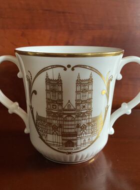 Royal Doulton 皇家道尔顿 女王加冕纪念杯 25周年鎏金双耳收藏杯