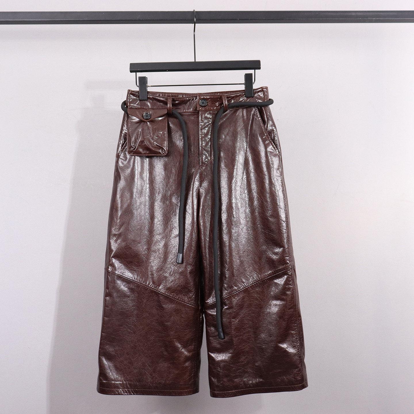 时尚新款真皮皮裤女百搭直筒裤抽绳宽松高腰显瘦阔腿休闲七分裤,女装/女士精品,皮裤,淘宝优惠券,粉丝福利购,淘宝优惠卷