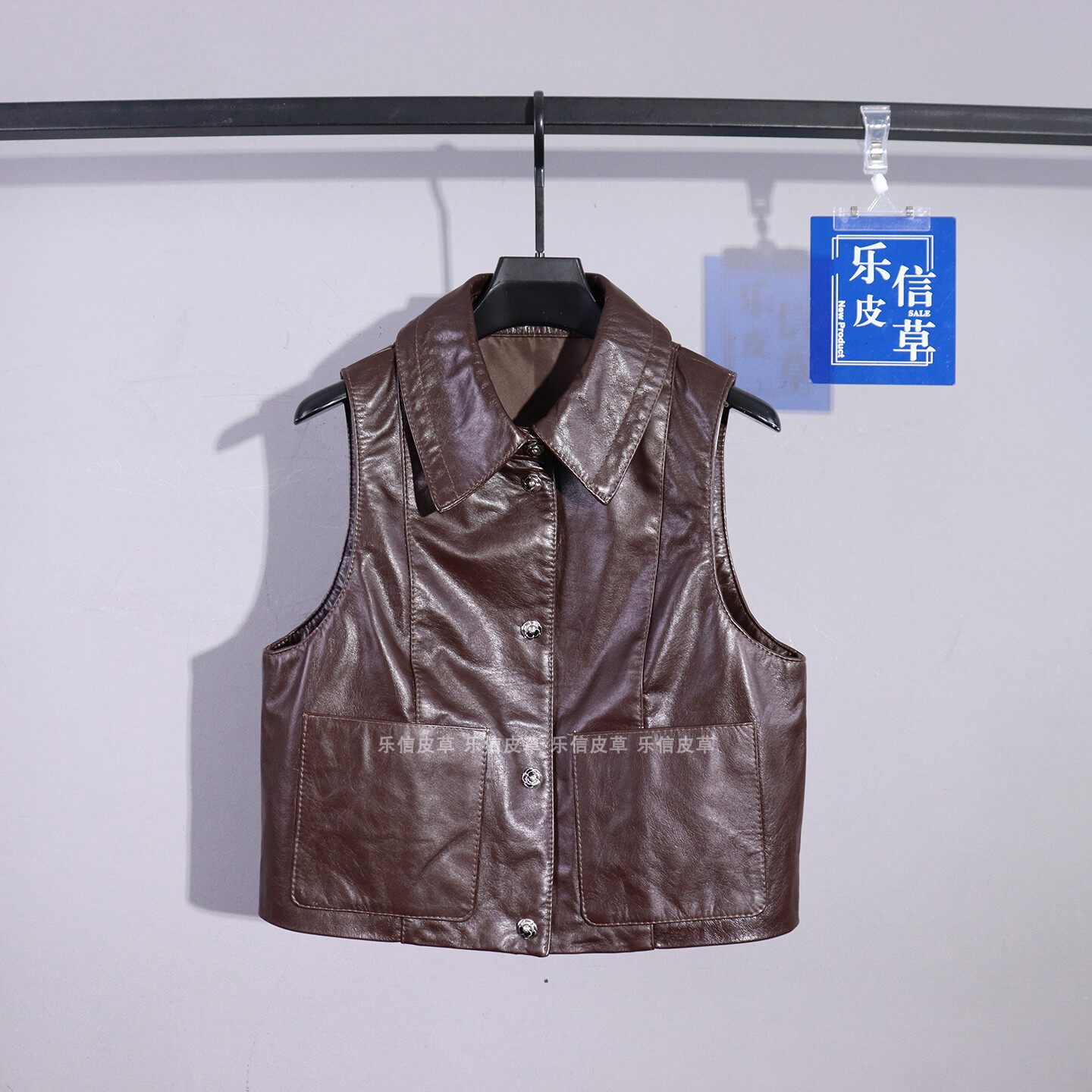 新款真皮马夹女油蜡皮时尚百搭气质休闲修身款复古显瘦马甲外套