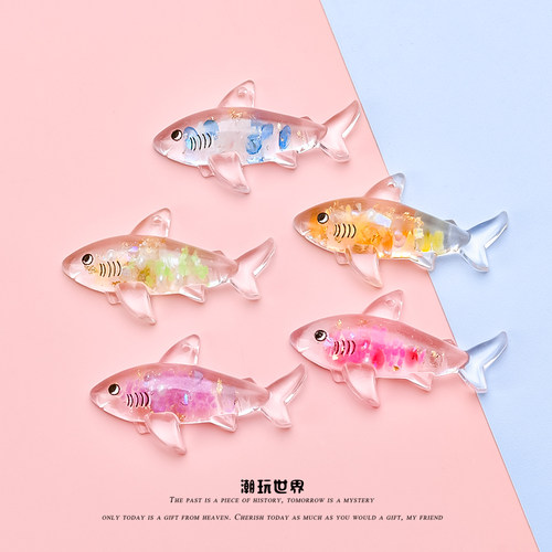 夜光小鲨鱼挂件可可爱爱