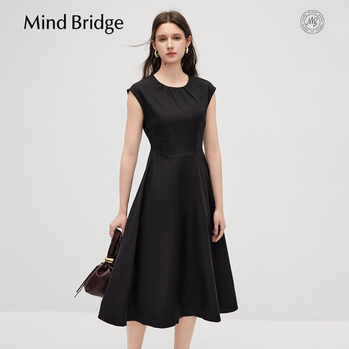 MindBridge圆领无袖连衣裙