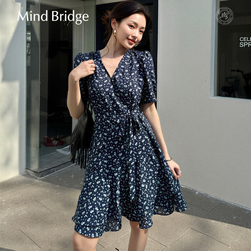 MindBridge法式复古碎花裙
