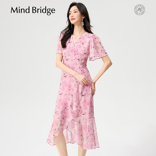 MindBridge度假风中长碎花裙