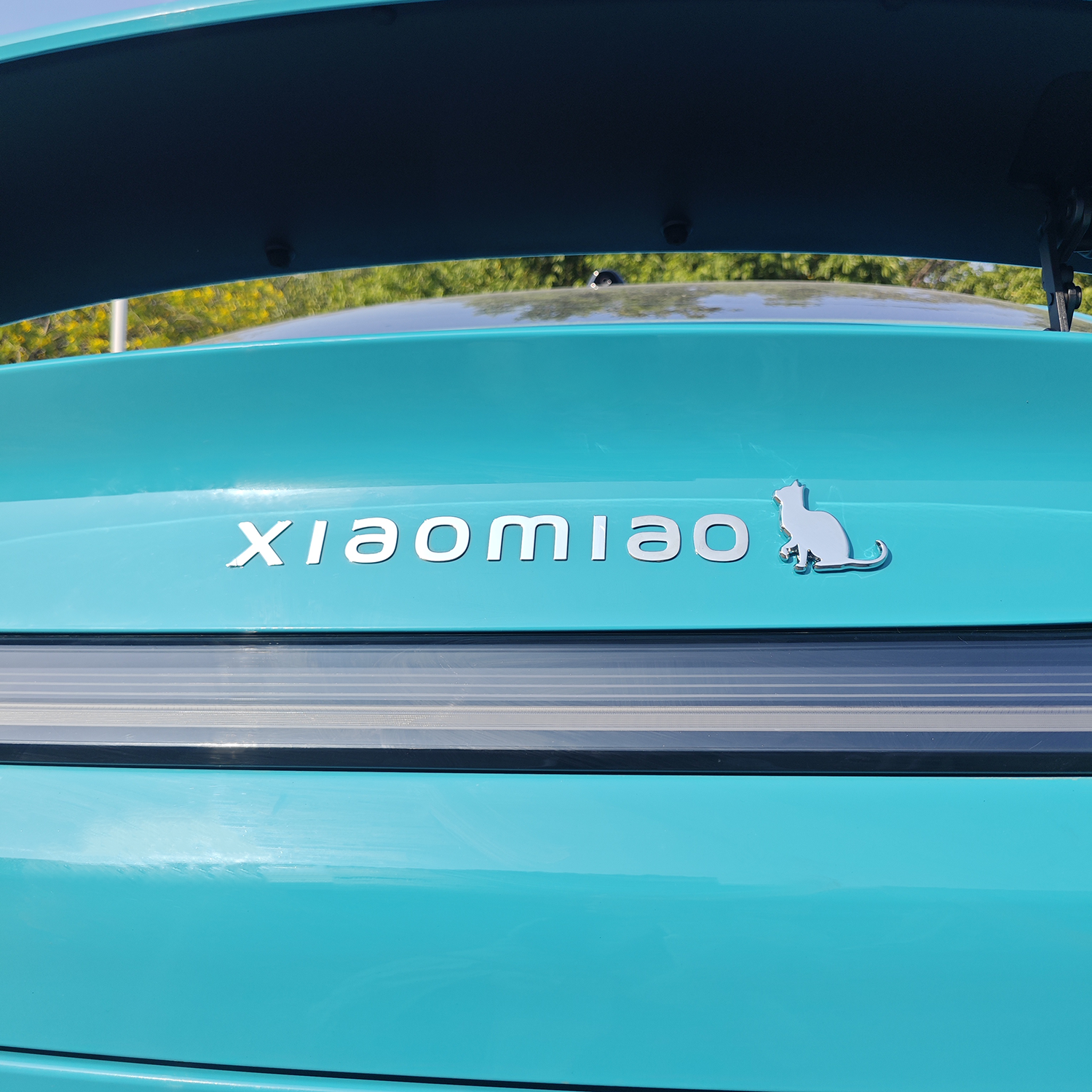 小米SU7金属字母ao车贴防水