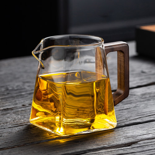 冠发玻璃公道杯加厚耐热家用四方分茶器倒茶公杯过滤高档功夫茶具