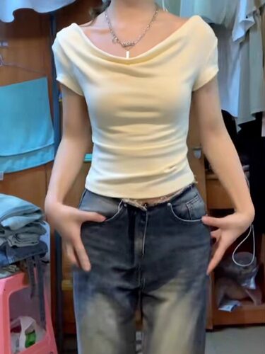 2026新款辣妹短款设计感小众荡领修身显瘦弹力短袖T恤女夏季上衣
