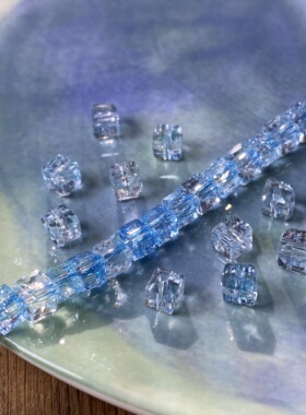 浅蓝色爆花晶玻璃6mm方糖珠散珠手工diy串珠手链项链饰品配件X899