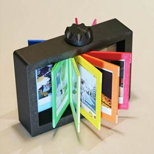 拍立得相框3寸照片创意旋转摆台收纳翻页相片相册展示架桌面摆件