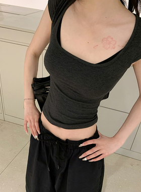 E7Q8 夏季方U领修身显瘦正肩短袖t恤女修身百搭休闲新款热辣上衣