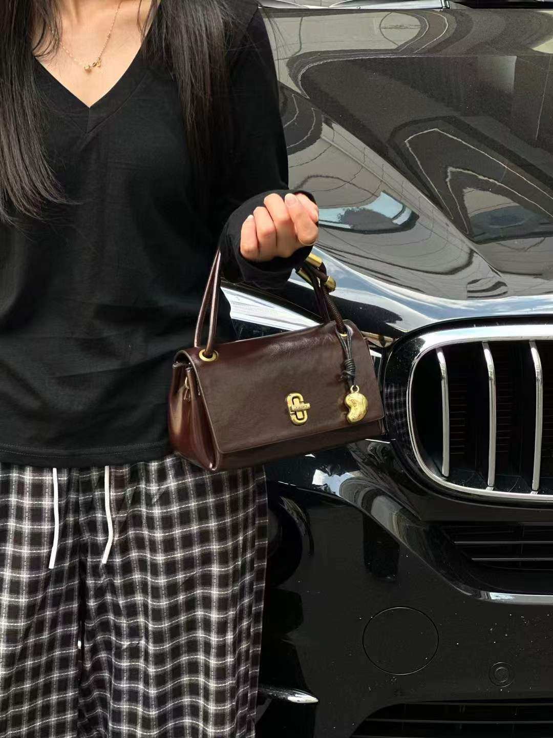 时尚百搭单肩斜挎包高级感小众