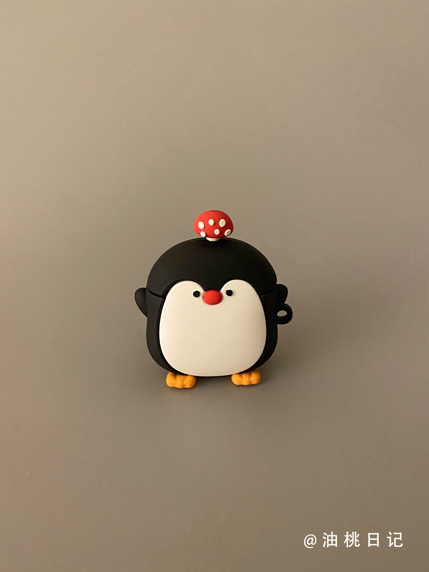 油桃日记硅胶黑色企鹅立体苹果适用AirPods Pro保护壳1/2代蓝牙耳机套AirPods3可爱少女心,3C数码配件,耳机保护套,淘宝优惠券,粉丝福利购,淘宝优惠卷