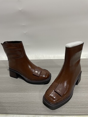 2025秋冬新特价头层马皮真皮平头休闲后拉链英伦风时尚平跟女短靴