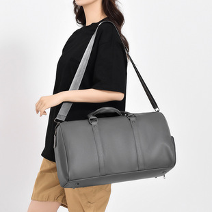 外贸新款男士旅行包时尚多功能健身包干湿分离手大容量手提