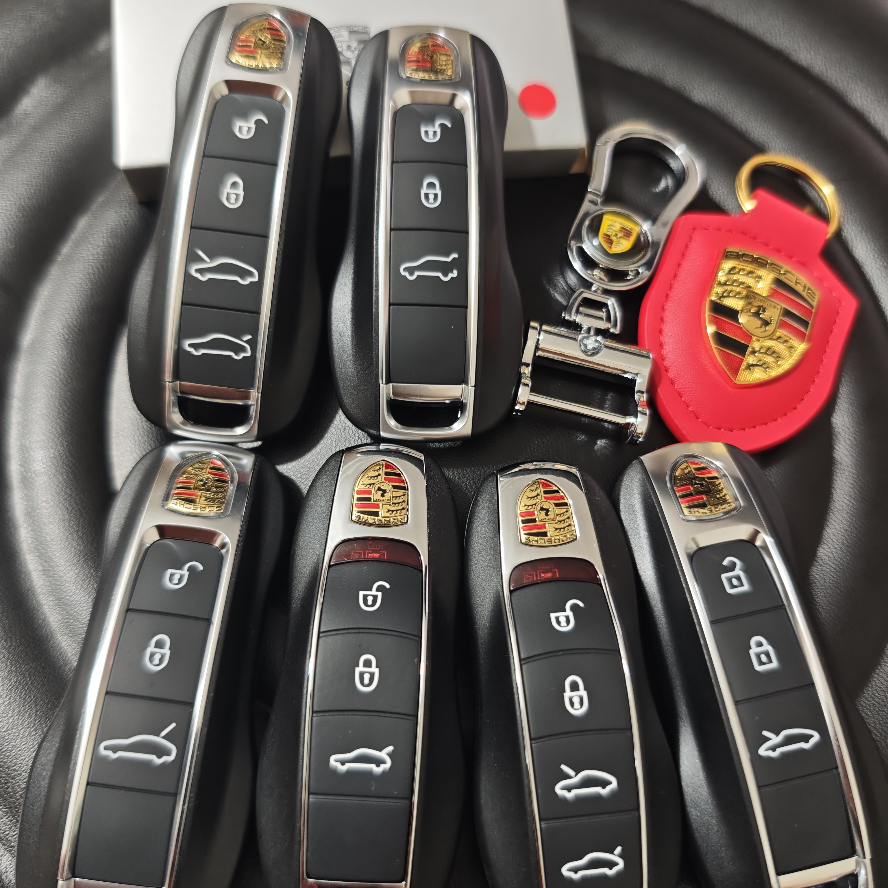 s适用于保时捷卡宴跑车钥匙