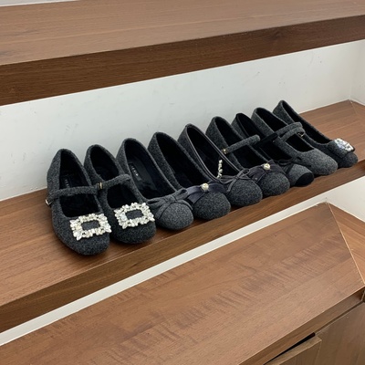 内增高玛丽珍毛毛鞋女冬外穿新款法式灰色呢子单鞋女厚底加绒棉鞋